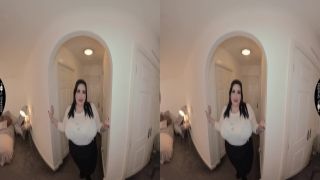 Anal sex with attractive and warm Linda from Australia