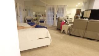 Tanned girlie Stormy Daniels gives the device with a solid blowjob