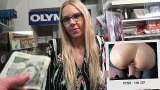 Spoiled brunette doxy offers head to slim dick that jizzes her ruined face later