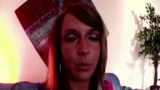 Pale skinned girl with buoyant tits gives warm titjob