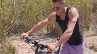 Exotic hottie Keanni Lei strikes two inflexible dicks like a real slut