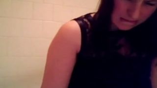 Oriental cocksucker from Tinder can'' t take her lips off my dick