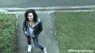 Chestnut teen Esmi Lee is banged by 2 people