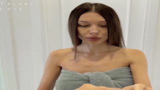 Blond sexy cowgirl takes dick in her asshole and experiences it passionately