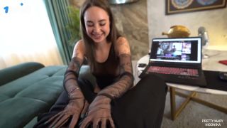2 flexible babes masturbate their pleasant pussies synchronously