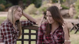 Great looking shemale functions her magic on her connection friend&#39;&#39; s cock