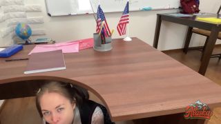 Only large sex toy can make her extended cunt completely satisfied