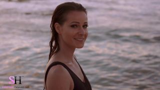 Pressing brunette Sandra Romain handles to take BBC rounds deep